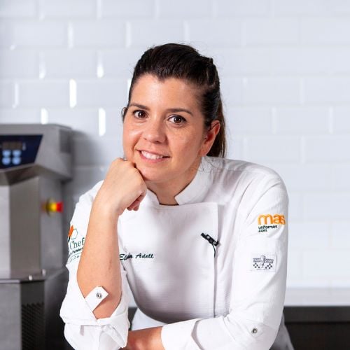 النا آدل (Elena Adell)